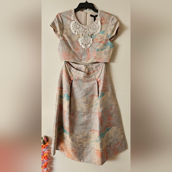 BCBGMAXAZRIA Adna Open-Back Embellished Jacquard Two-Piece Set - Picture 3 of 5